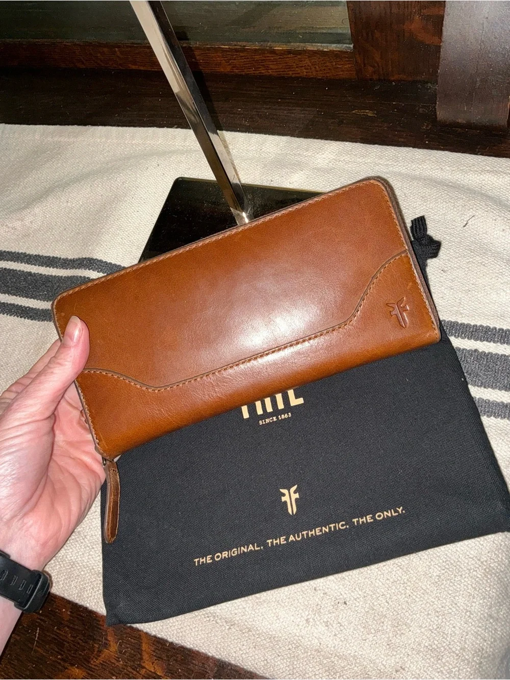 NWT Frye Leather Melissa Zip Around Wallet Cognac Brown Retail $158